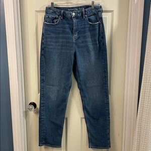American Eagle Curvy Mom Jean